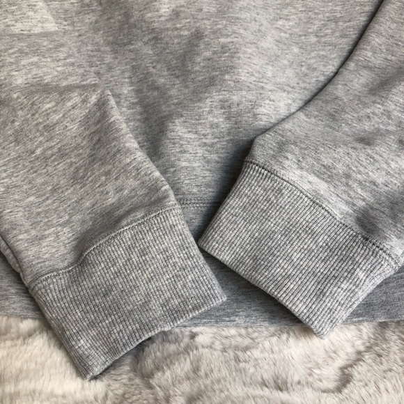 Puma grey open back sweatshirt ~ size Large - Picture 4 of 7